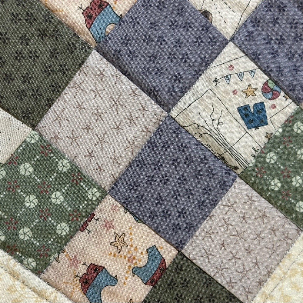 Handmade Patchwork Checkerboard Quilt Set - Picture 11 of 14